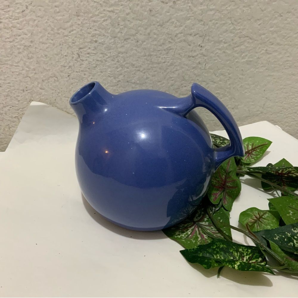 Vintage Red Wing Pottery Blue Ball Tilt Pitcher Round 6” tall  A14